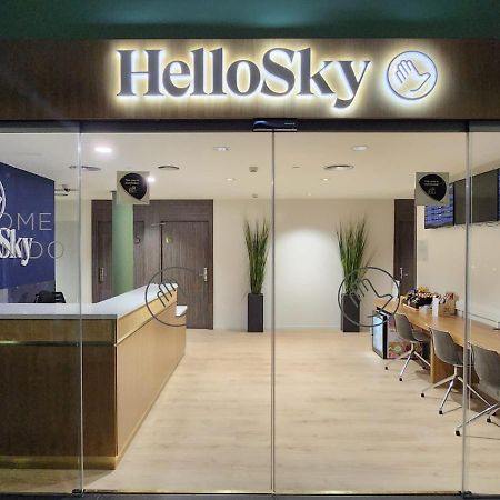 Hellosky Air Rooms Madrid Bagian luar foto